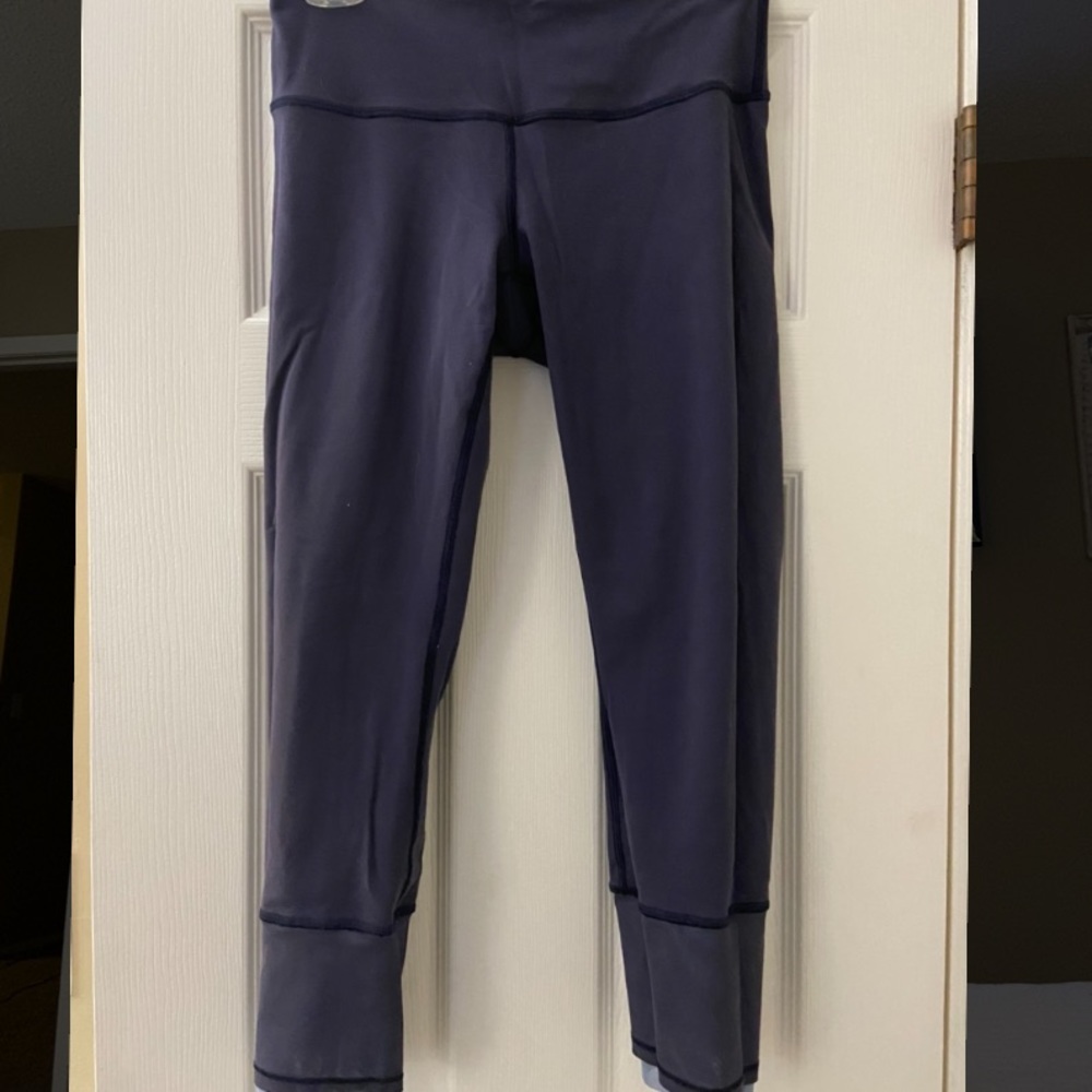 Lululemon Wunder Under crop